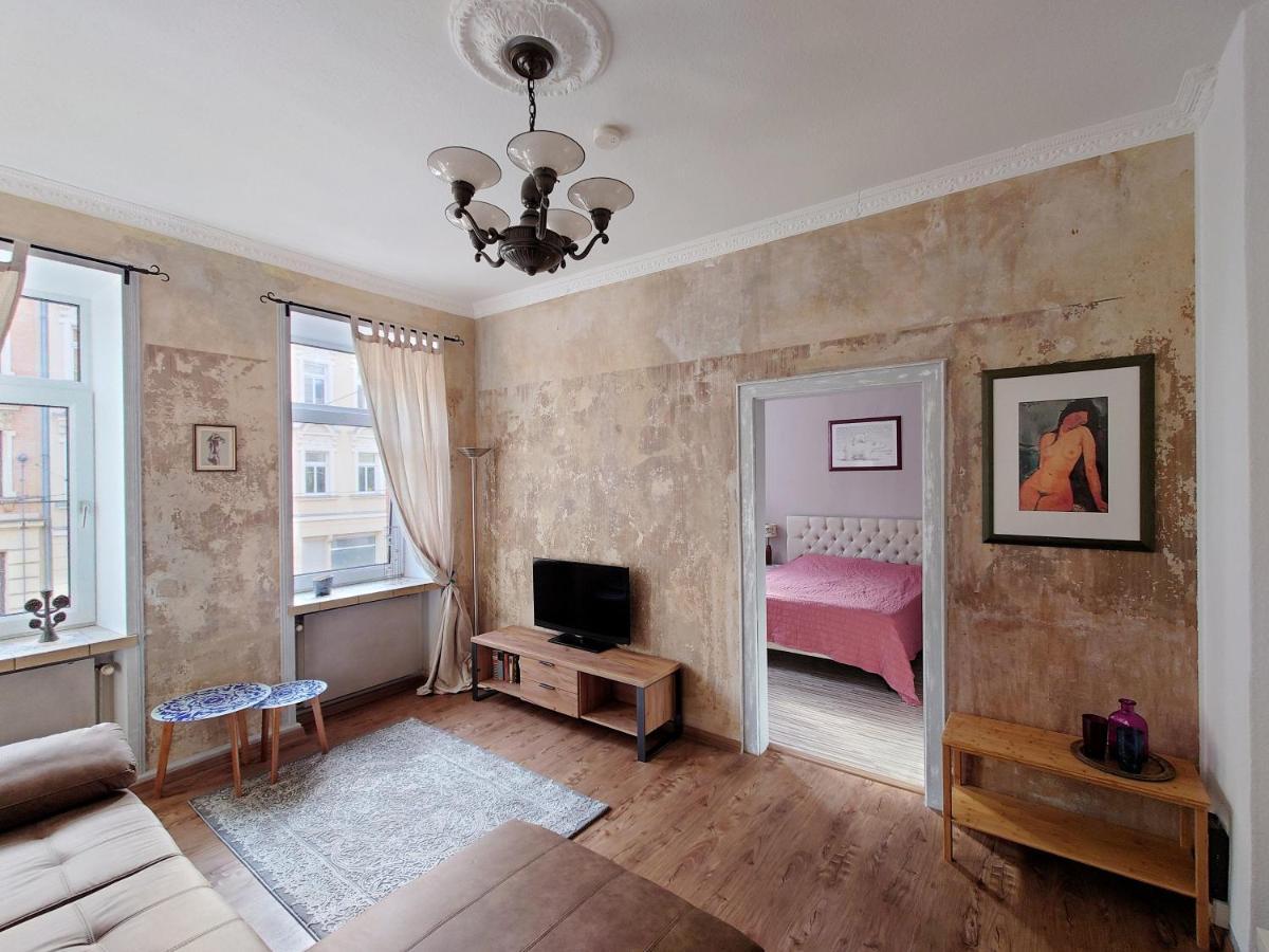 Apartment Flat In Neo Country Style Aus Gründerzeit Bis 6 Person Leipzig